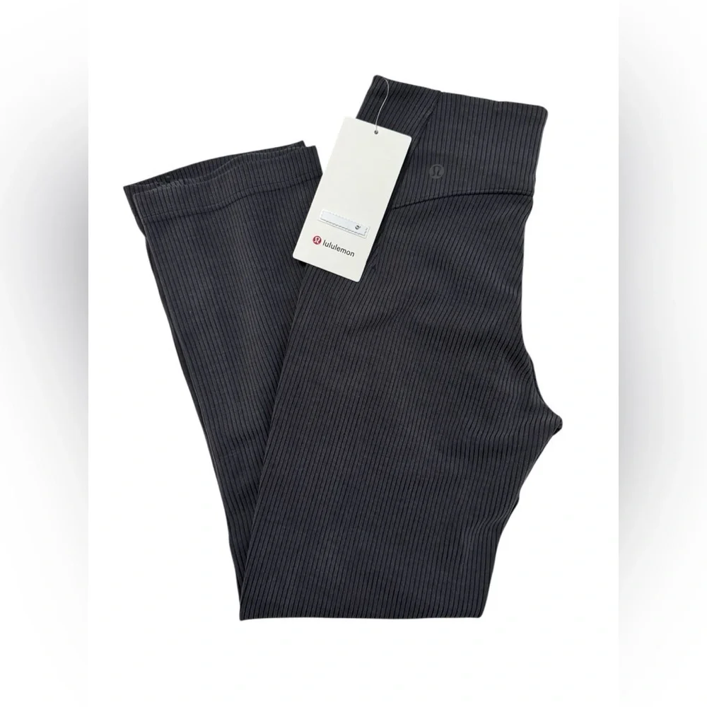 Lululemon Ribbed Softstreme Zip-Leg High-Rise Cropped Pants 25
